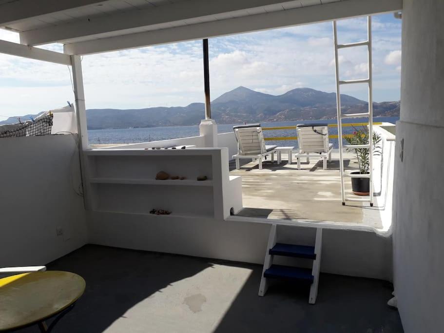 The Yellow Boat House Klima  Exterior foto
